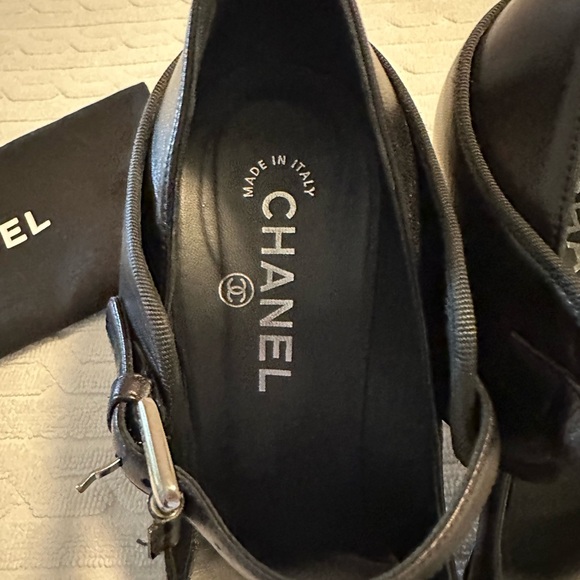 CHANEL heels size 38 - Picture 6 of 9